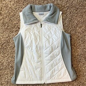 Columbia Women's White and Gray Vest